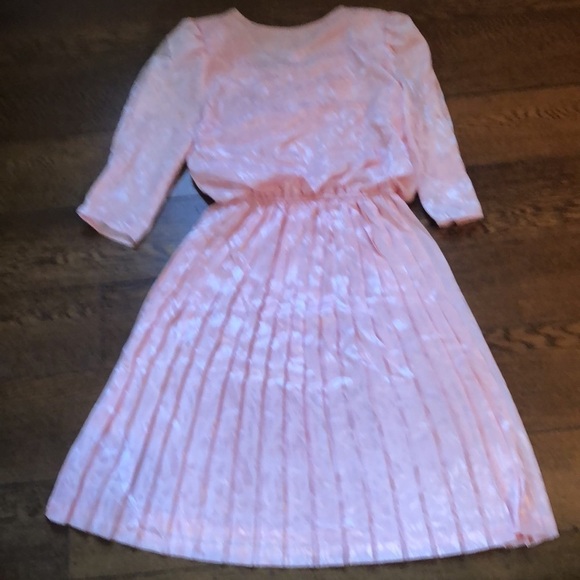 Vintage Drop Waist Pleated Pink Lace Collar Dress - Picture 7 of 7